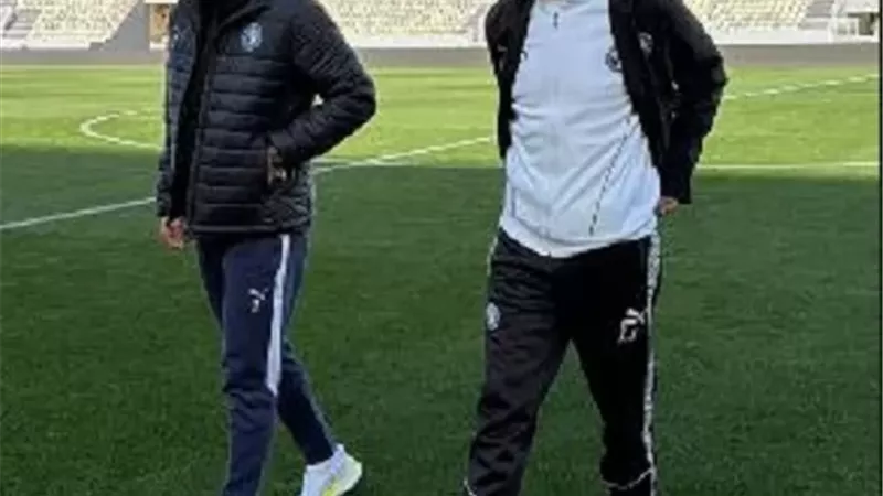 يورتشيتش يعاين أرضية ملعب مباراة الجيش الملكي