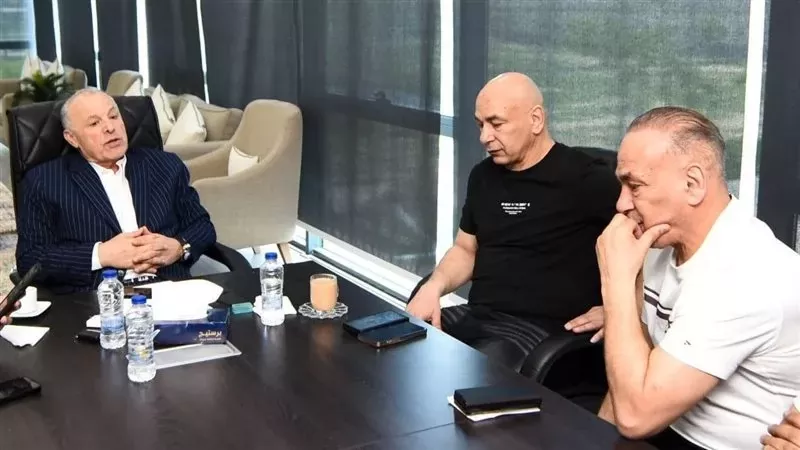إجتماع أو ريدة بالتوأم لمناقشة ترتيبات مواجهة إسبانيا ودياً