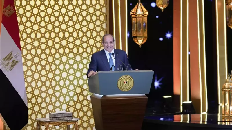 الرئيس السيسى يشهد احتفال الأوقاف بليلة القدر ويكرم الفائزين في برنامج دولة التلاوة
