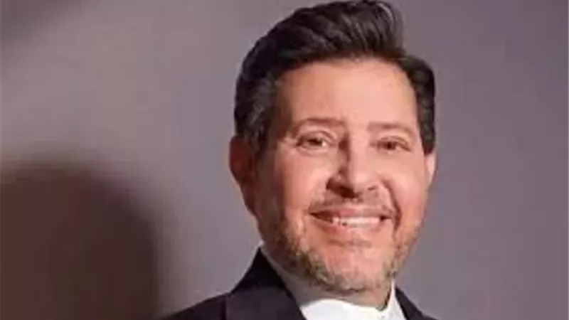 أخر تطورات الحالة الصحية لـ هانى شاكر بعد سفره الى فرنسا