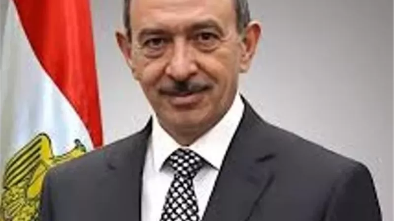 محافظ سوهاج يستقبل نقيب عام المحامين