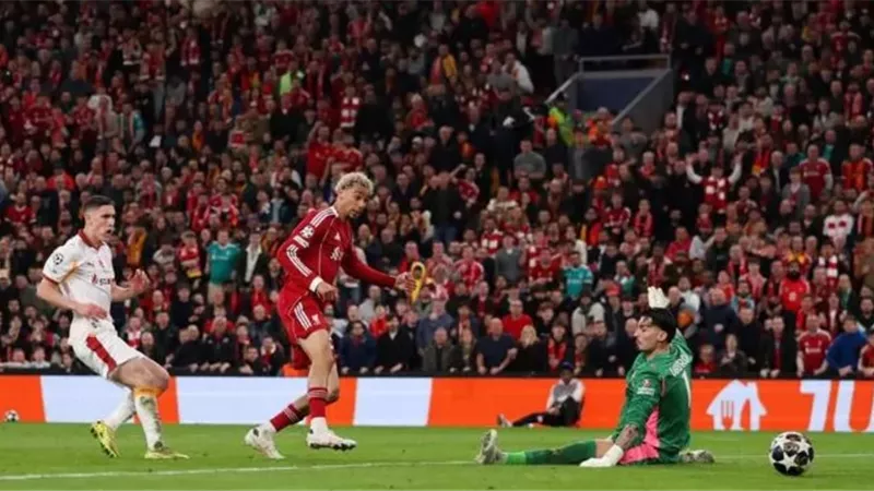 دوري الأبطال..ليفربول يعزز تقدمه علي جالطة سراي بالهدف الثاني