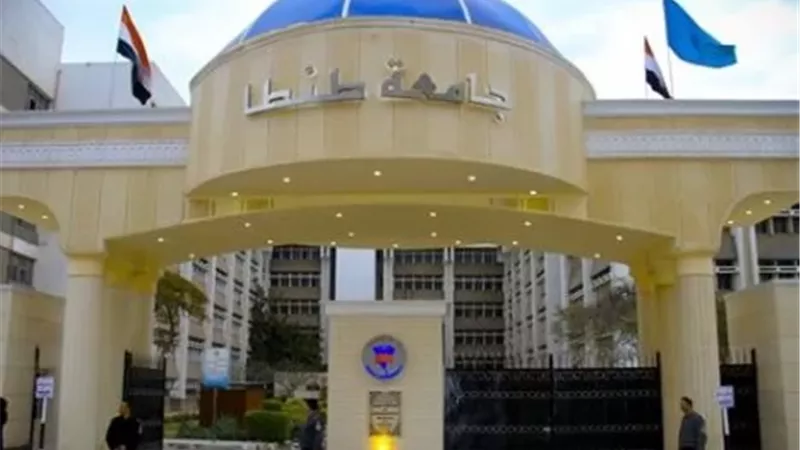 رئيس جامعة طنطا يتفقد جاهزية المستشفيات الجامعية استعدادا لعيد الفطر