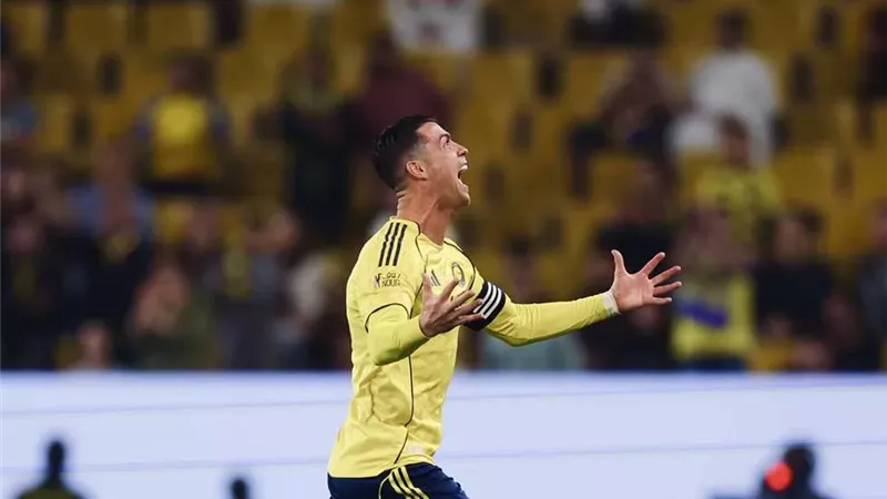 استبعاد رونالدو من قائمة البرتغال لوديتى المكسيك وأمريكا