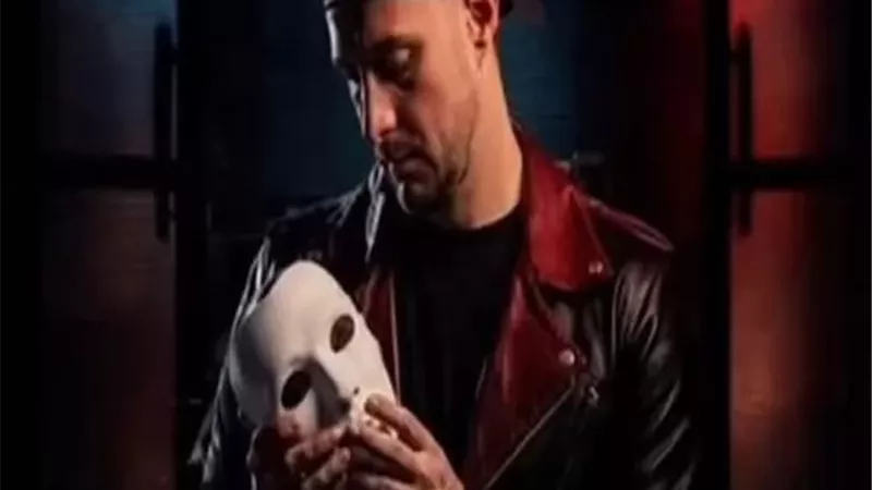 الرقابة تكشف سر سحب فيلم 