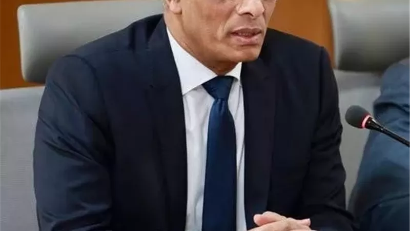 استمرار توقف حركة الملاحة والصيد بميناء البرلس وسواحل كفر الشيخ