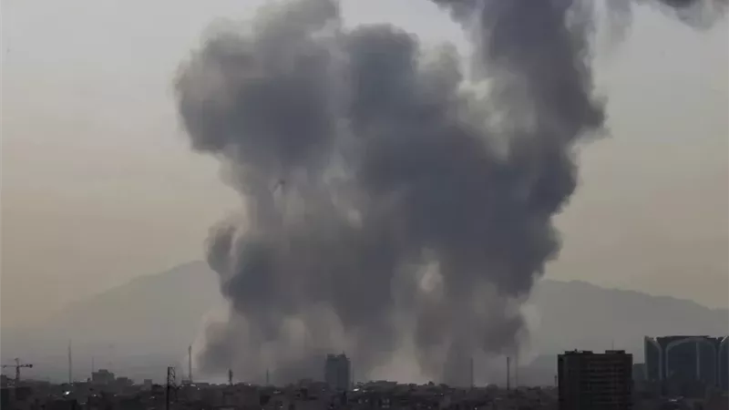 سماع دون انفجارات في العاصمة الإيرانية 