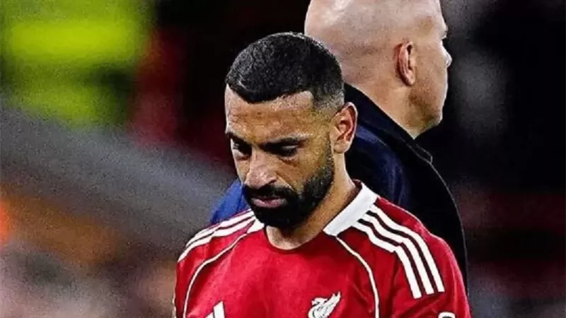 رسمياً.. محمد صلاح يُعلن رحيله عن ليفربول