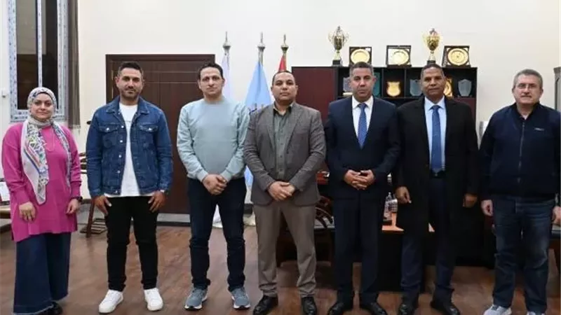 تفاصيل اجتماع الشباب والرياضة مع لجنة تيسير أعمال جرين هيلز.. بالأسماء