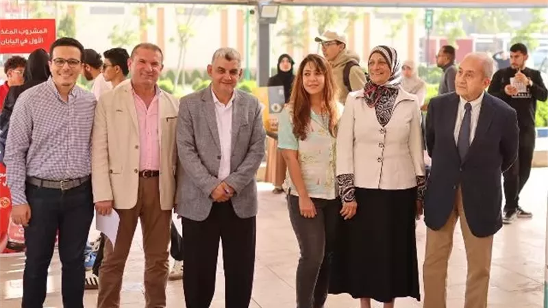 صيدلة الجامعة المصرية الروسية تنظم حملة لـ