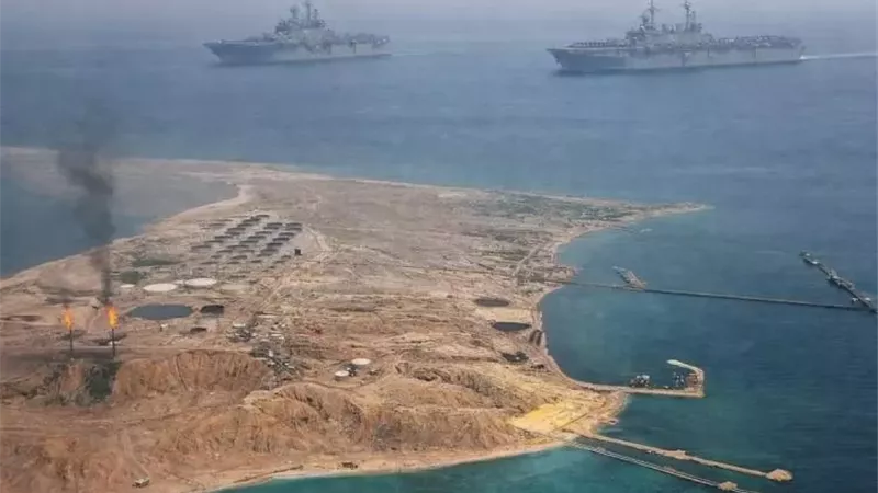 إعلام أمريكي: إيران تدفع بحشود عسكرية في جزيرة خرج