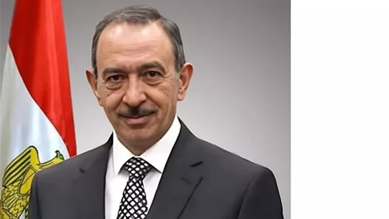 محافظ سوهاج يعلن بدء تطبيق قرارغلق المحلات 9 مساءً