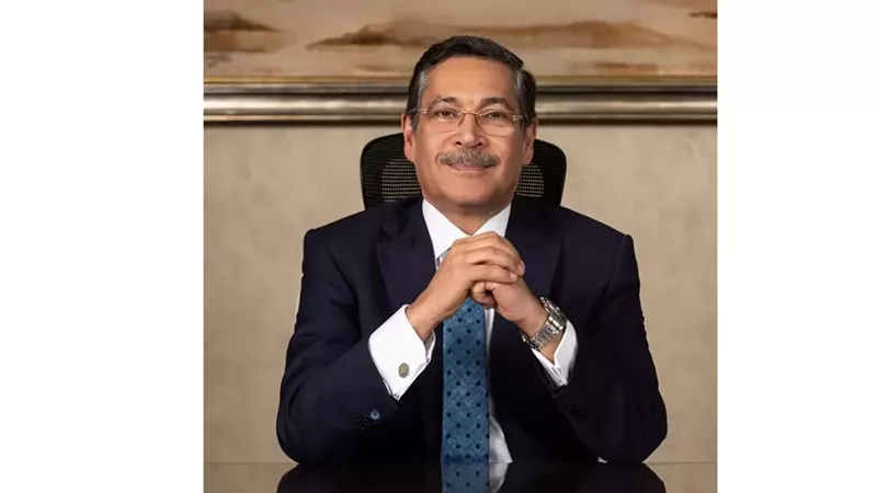 بنك التعمير والإسكان يُجدد الثقة في حسن غانم رئيسًا تنفيذيًا لدورة جديدة (2029 –2026)