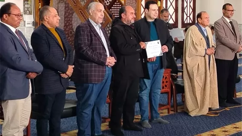 سيد جلال يكرم 42 فائز فى مسابقة مسجد أحباب المصطفى بالشروق.. بالأسماء