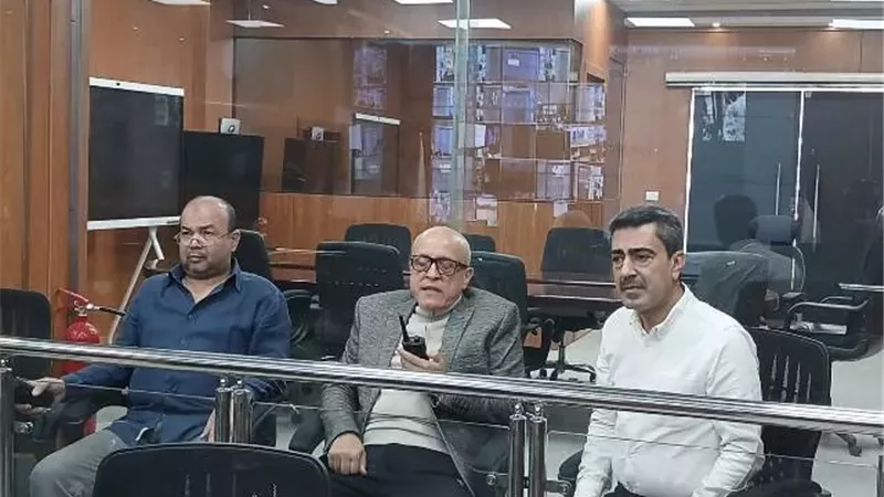 محافظ الأقصر يتابع إزالة التعديات عبر الشبكة الوطنية
