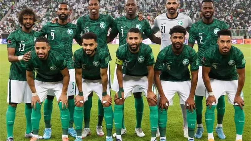 رينارد يعلن قائمة منتخب السعودية لمواجهة صربيا وديًا