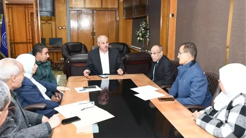 خطة شاملة لترشيد الطاقة بجامعة قناة السويس