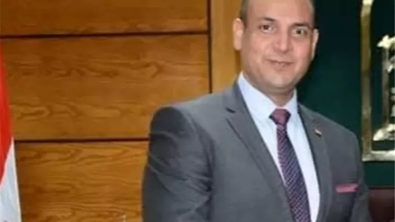 طاهر عبدالحفيظ رئيسا للادارة المركزية لشئون مكتب رئيس جامعة اسيوط