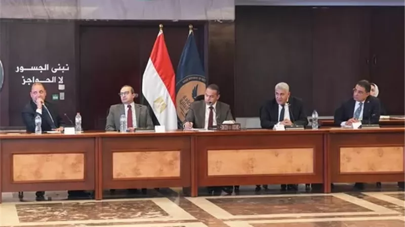 رئيس الرقابة المالية يلتقي شركات التمويل العقاري لتعزيز النشاط وكفأته