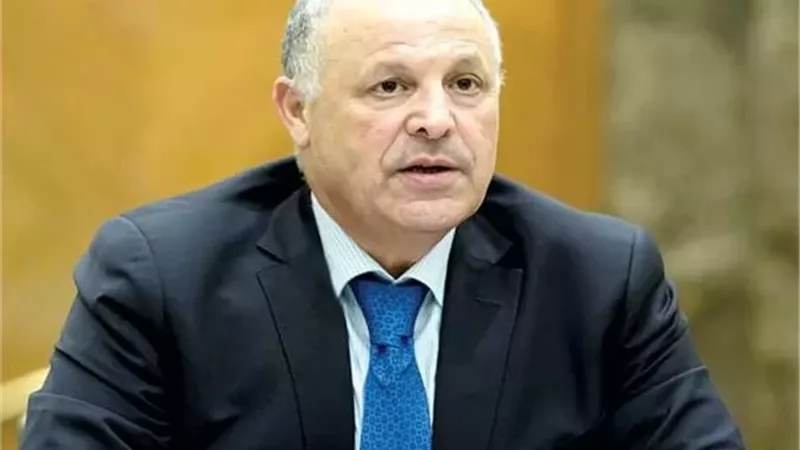 أبوريدة يهنئ العراق والكونغو بالتأهل إلى كأس العالم 2026