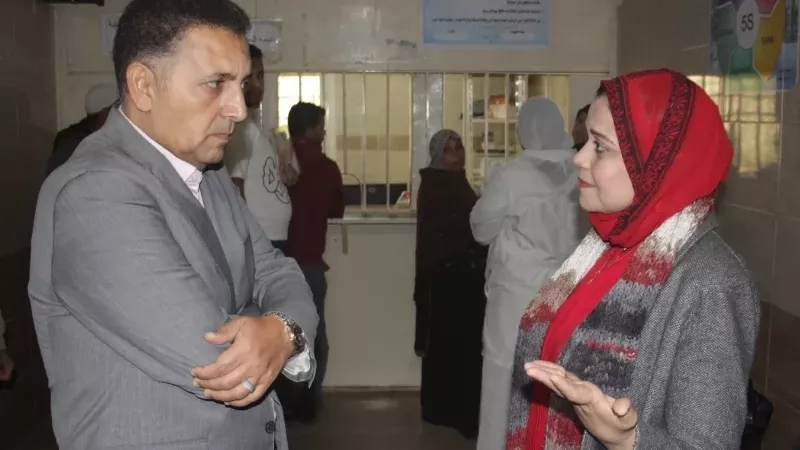 محافظ القليوبية يتفقد عيادات التأمين الصحي ببنها ويشدد على حل مشاكل التكدس