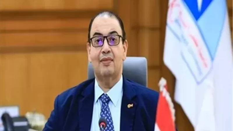 رئيس جامعة كفر الشيخ يشهد فعاليات دعم الابتكار