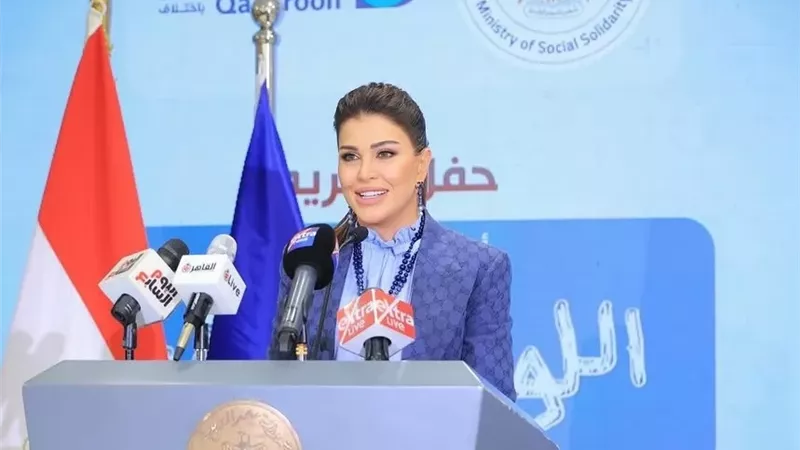 جومانا مراد تعرب عن سعادتها بتكريم وزيرة التضامن ونجاح 