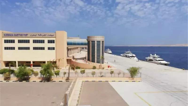 تداول 18 ألف طن 859 شاحنة بضائع عامة ومتنوعة بموانئ البحر الأحمر
