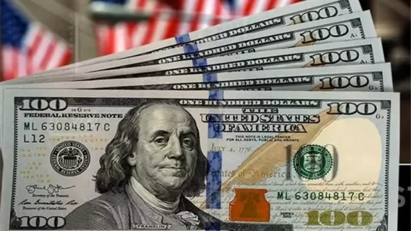 سعر الدولار اليوم في 8 بنوك مصرية.. ويسجل 54.43 جنيه