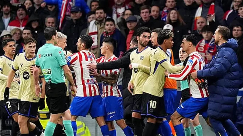 يامال وتوريس في الهجوم.. تشكيل برشلونة أمام أتلتيكو مدريد
