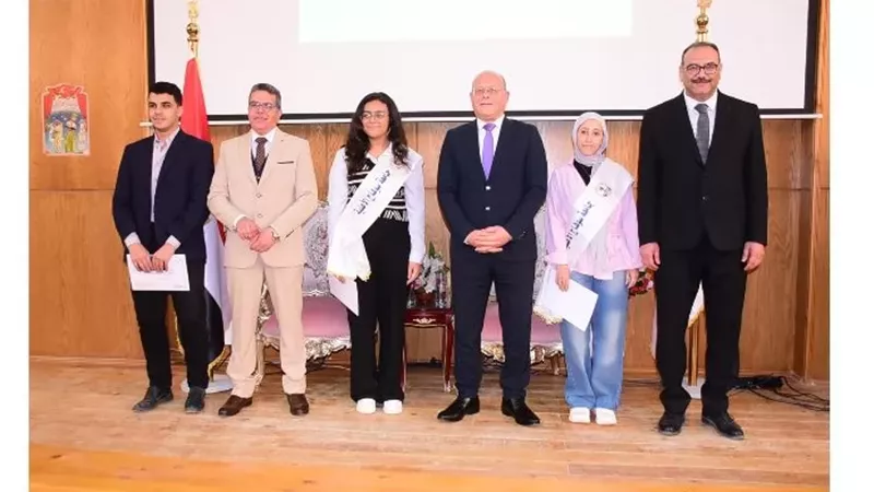 ١١٥ انتاج علميً وابداعي في أول مؤتمر طلابي بجامعة سوهاج الأهلية.