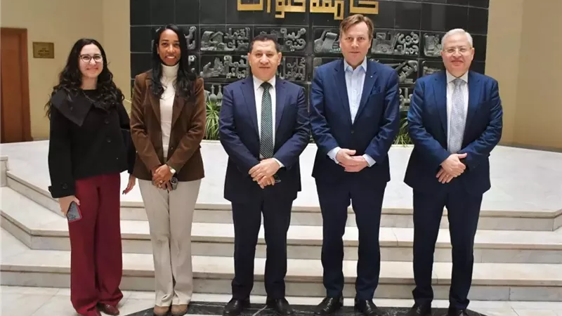 رئيس جامعة العاصمة يبحث سبل التعاون مع جامعة بوتسدام الألمانية