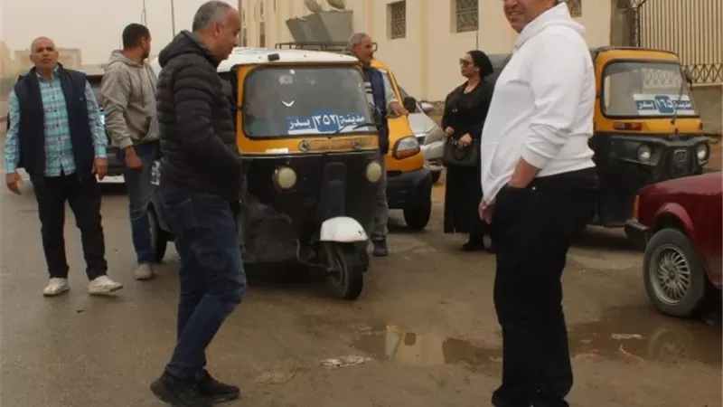 جهاز بدر ينفذ مجزرة للتوك توك بمصادرة 39 بعد مطاردة فى الشوارع.. فيديو