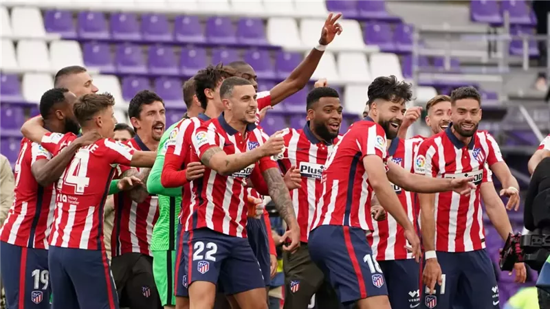 سيميوني يعلن قائمة أتلتيكو لمواجهة برشلونة بالدوري الإسباني