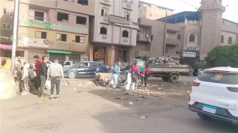 حملة نظافة بشارع الغاز والمنطقة المحيطة بالوراق