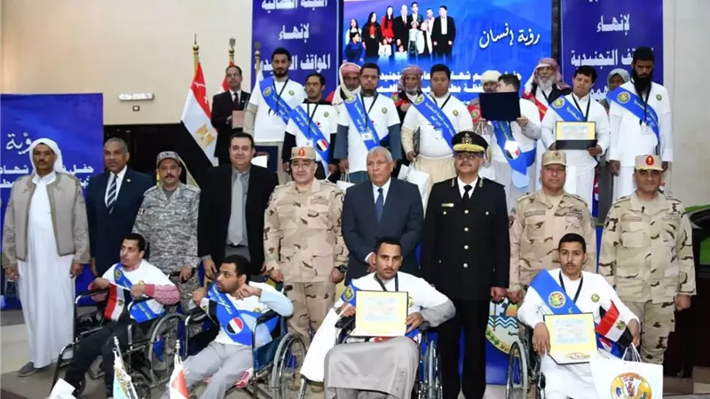 القوات المسلحة تدفع عددًا من اللجان التجنيدية لإنهاء المواقف التجنيدية للمواطنين بالمناطق الحدودية