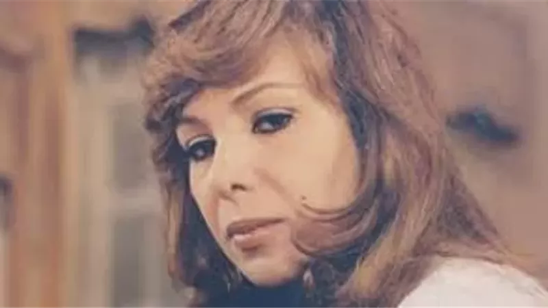 فيلم حبيب حياتى أول ظهور لـناهد الشريف فى السينما أمام أحمد رمزى