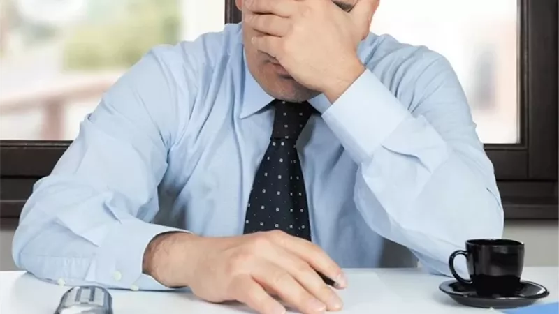 لماذا نشعر بالتعب؟.. الهرمونات والتغذية وراء سر انخفاض الطاقة في الجسم