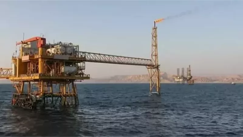 نجاح حفر بئر جديدة بخليج السويس بإنتاج يناهز 2500 برميل يومياً