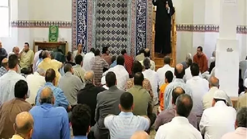 حكم تَرك صلاة الجُمعة والتكاسل عن أدائها