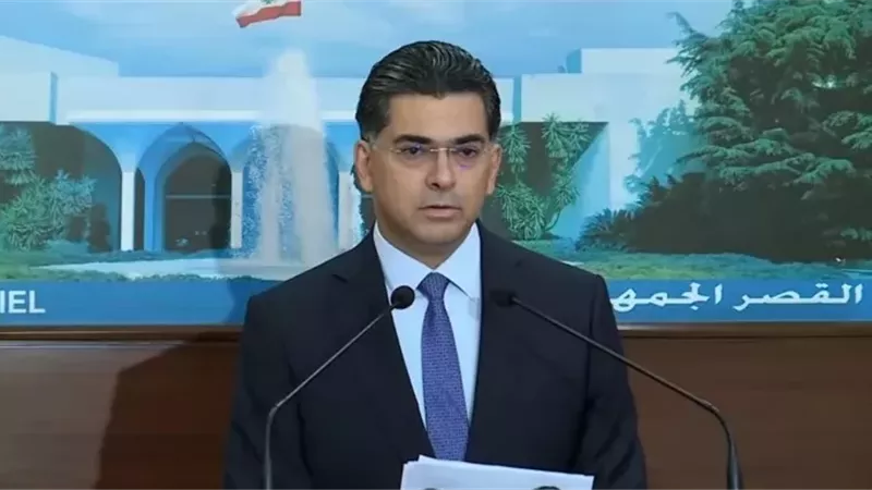 وزير الإعلام اللبناني: اتصالات دولية مكثفة لوقف إطلاق النار