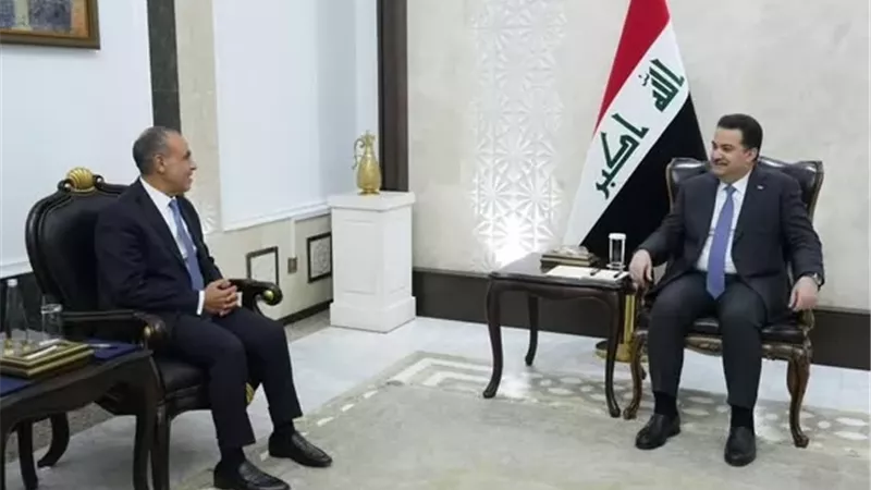 وزير الخارجية يلتقي رئيس وزراء جمهورية العراق