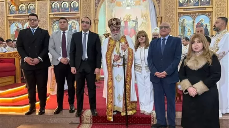 نائب محافظ الإسماعيلية يشهد قداس عيد القيامة المجيد ..صور