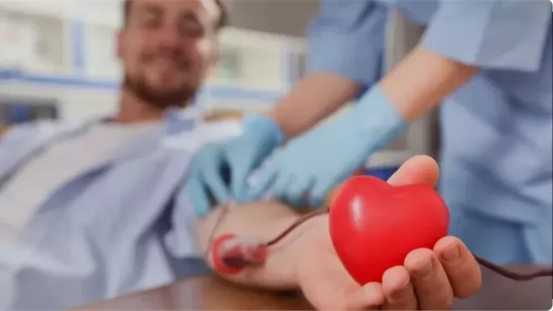 الأزهر يحث على التبرع بالدم كونه من أعظم الصدقات والقربات
