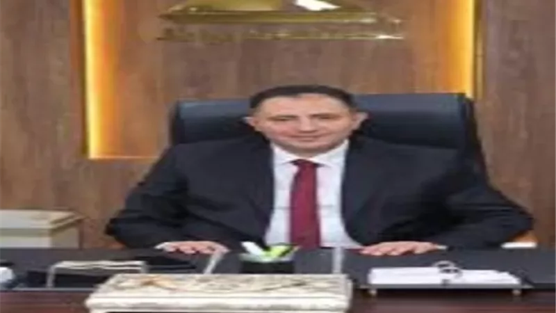 محافظ دمياط يهنئ البابا تواضروس والإخوة المسيحيين بعيد القيامة