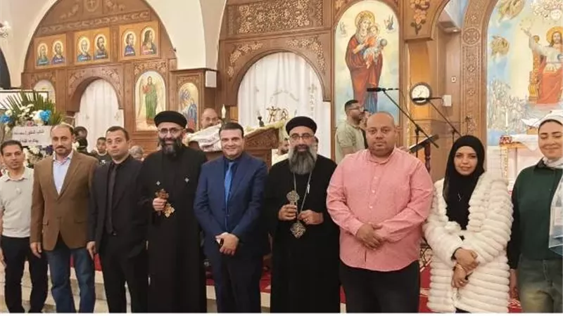 الشعب الجمهورى بمدينة بدر يهنئ الأخوة المسيحين بعيد القيامة المجيد صور