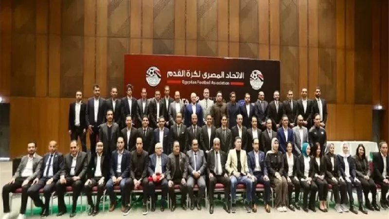 أبو ريدة: نأمل في تطبيق النموذج الإنجليزي وتقييم أداء الحكام أسبوعياً