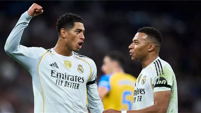 مبابى وفينيسيوس يقودان تشكيل ريال مدريد ضد بايرن ميونيخ بدورى الأبطال