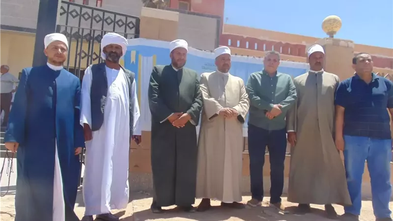 إقبال جماهيري كبير على معرض الشلاتين الثالث للكتاب
