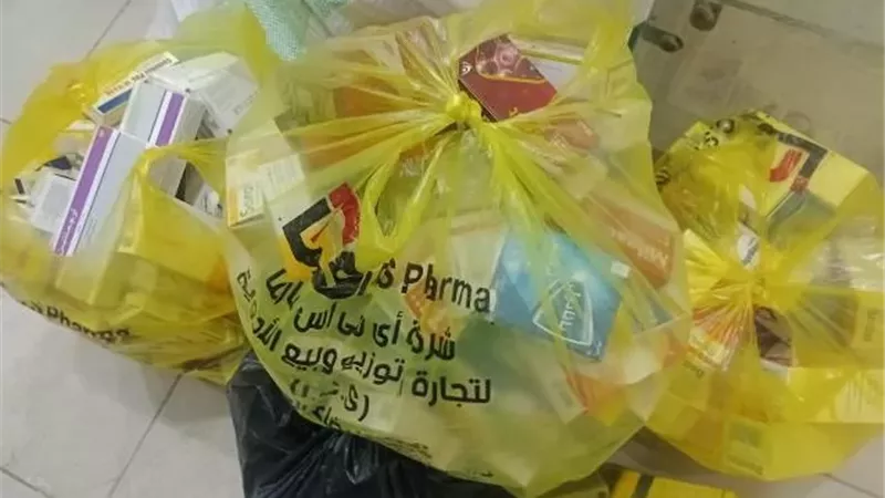 محافظ أسيوط: ضبط 50 ألف وحدة دوائية مجهولة المصدر داخل صيدلية